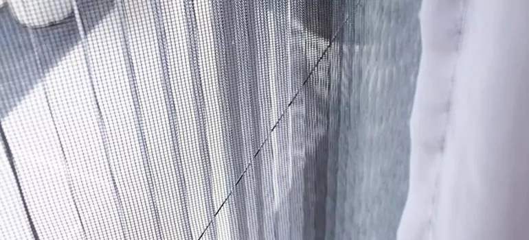 Fixing Screen Window Mesh in Miami Lakes, FL
